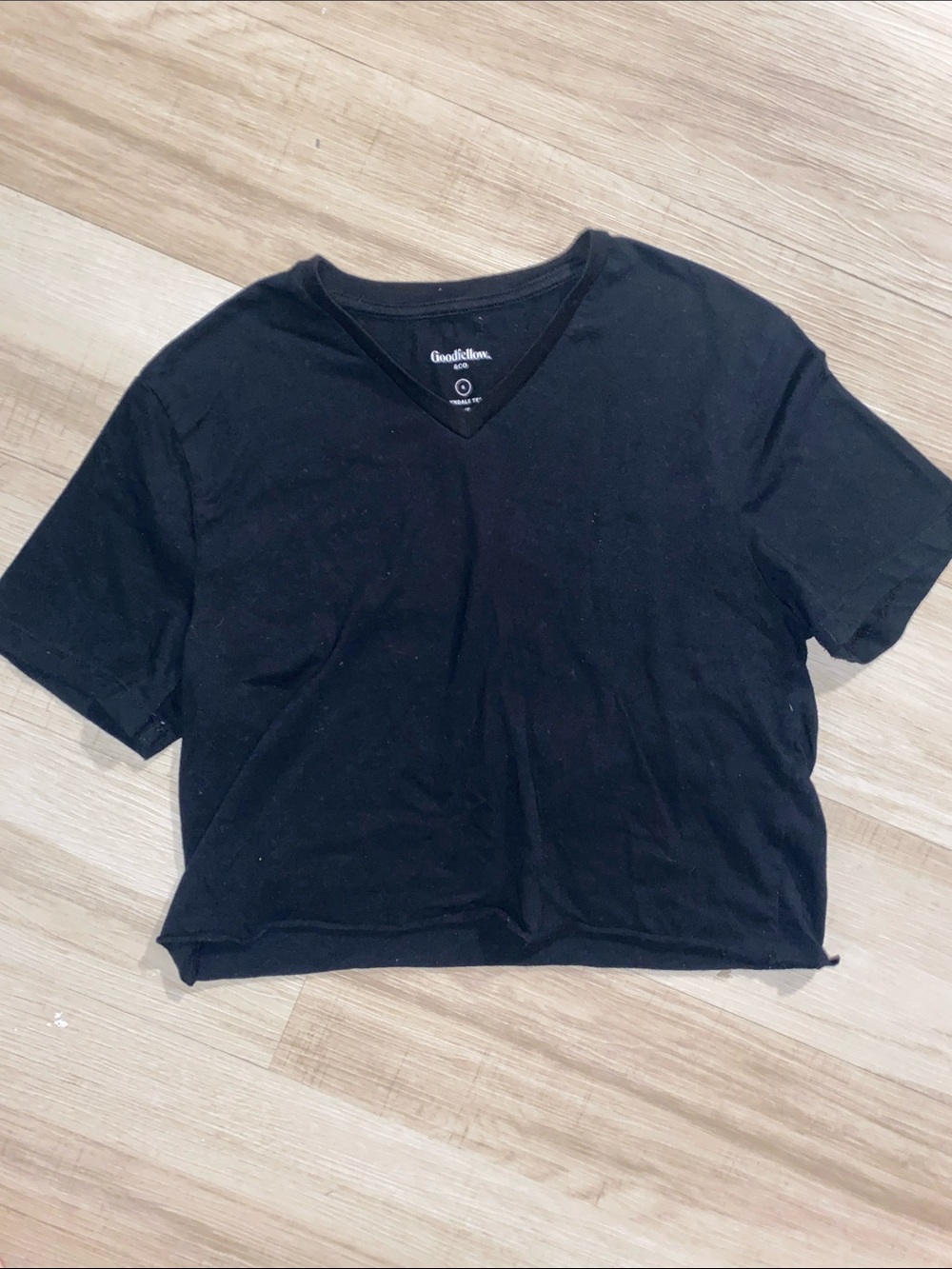 Goodfellow & Co Black V-Neck Cropped Tee